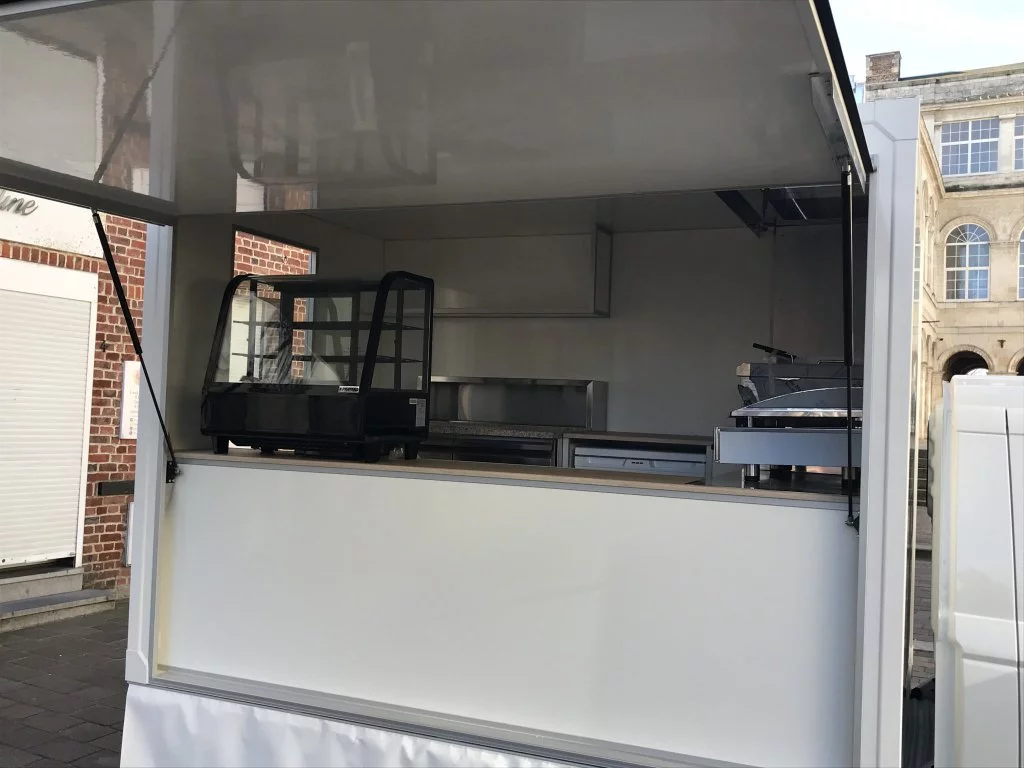 Piaggio-NP6-Snack-Food-truck-31-1024x768-1.webp