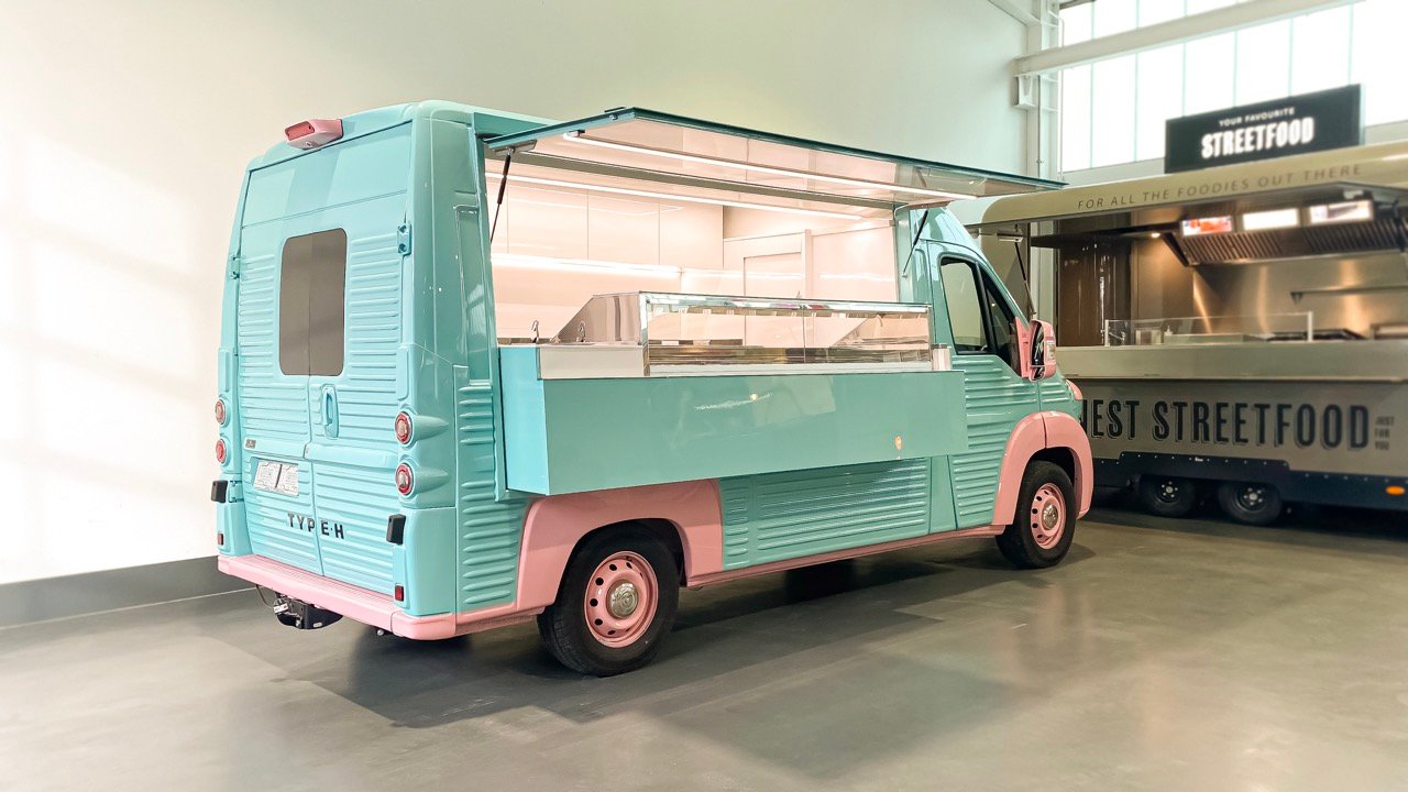 ROKA-Eis-Truck-Retro-Heck.jpeg