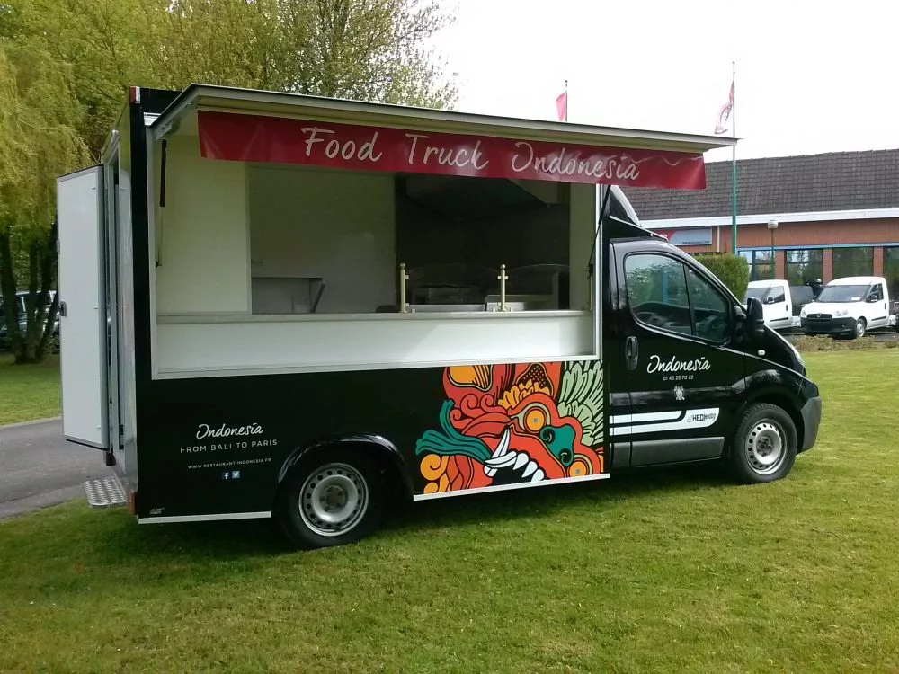 Trafic-Food-Truck-INDONESIA-2-e1483521282118.webp