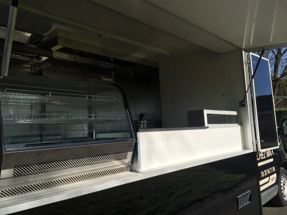 Trafic-food-truck-chez-max-11-e1483521328181.webp